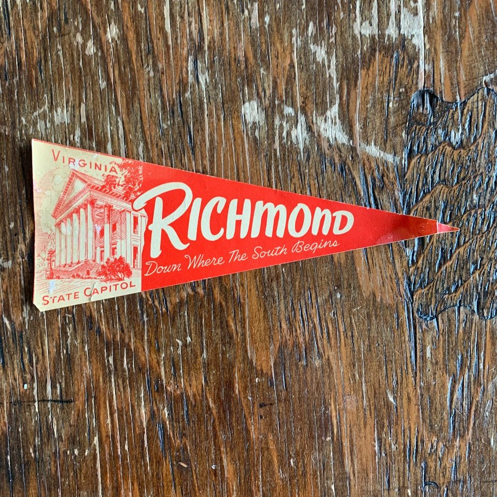 VINTAGE Richmond Virginia Pennant Banner. FREE🔥🔥 w/ any other purchase!